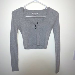 cropped long sleeve crop top